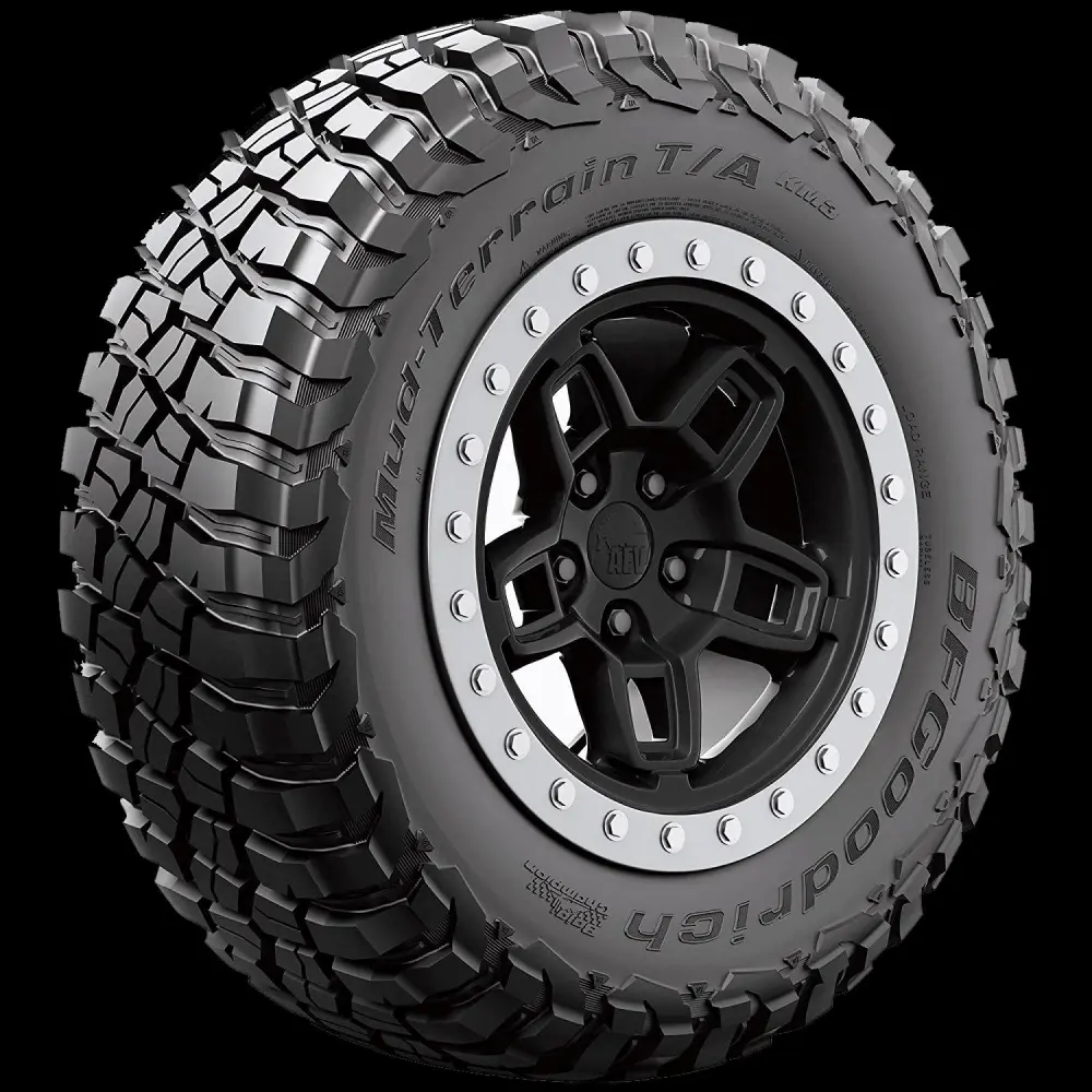 BFGoodrich Mud-Terrain T/A KM3 265/70-17 121 Q Tire