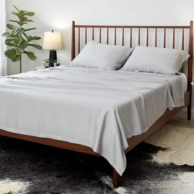 SHEEX Arctic Aire MAX Sheet Set, Ultrasoft Cooling Sheets with 1 Flat Sheet, 1 Fitted Sheet, and 2 Pillowcases, King, Silver