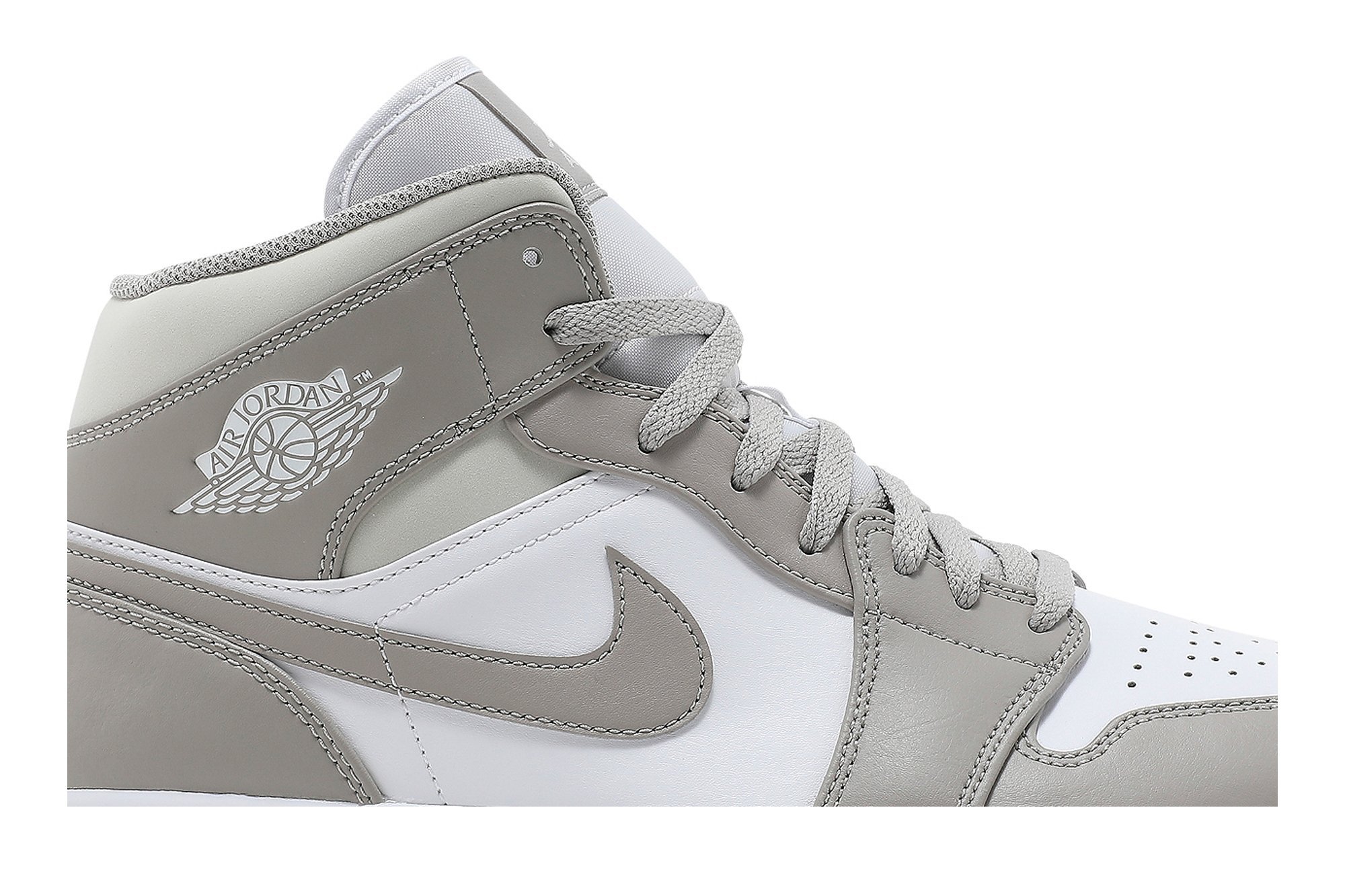 Air Jordan 1 Mid 'College Grey' 554724-082