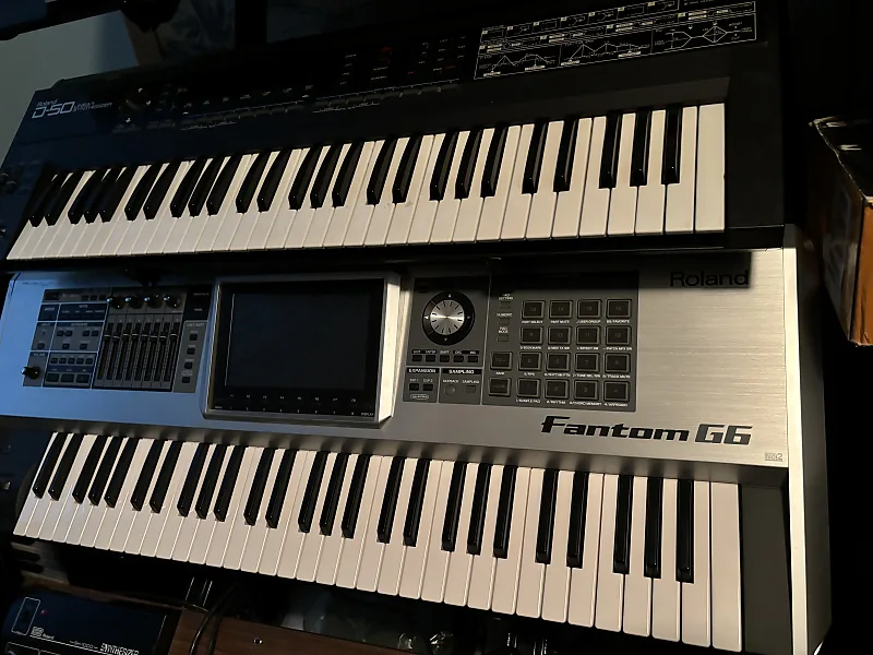 Roland Fantom-G6 61-Key Workstation Keyboard 2008 - 2012 - Silver