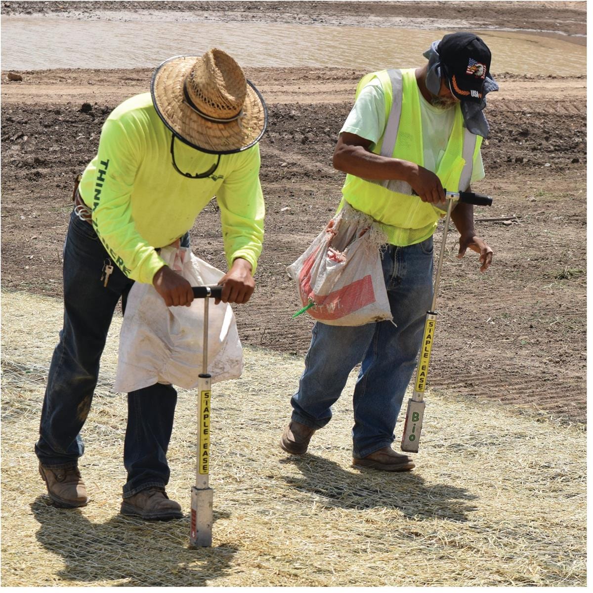 Eco Turf Staple Ease Bio Pro Stake Driver