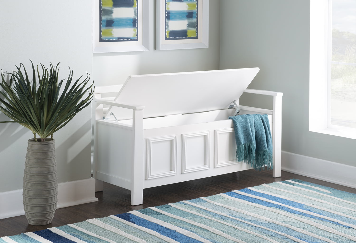 Linon Laredo Storage Bench, White