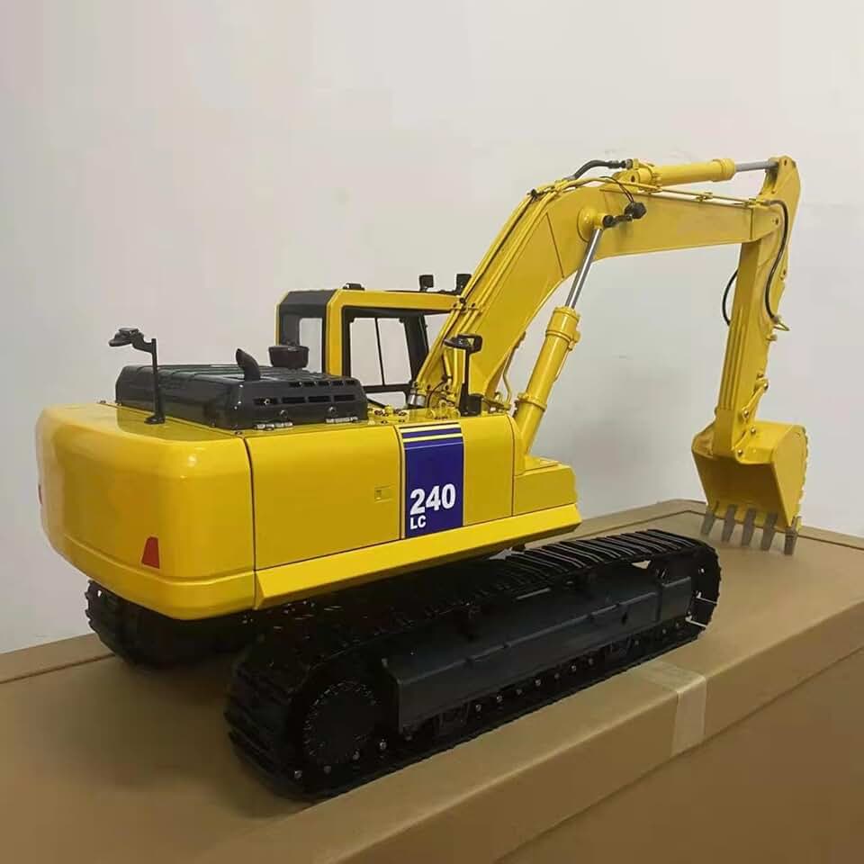 1/12 RC Hydraulic Metal Excavator for DIM P2 PC240 Remote Control Excavator ESC Motor Servo Light System Construction Vehicles