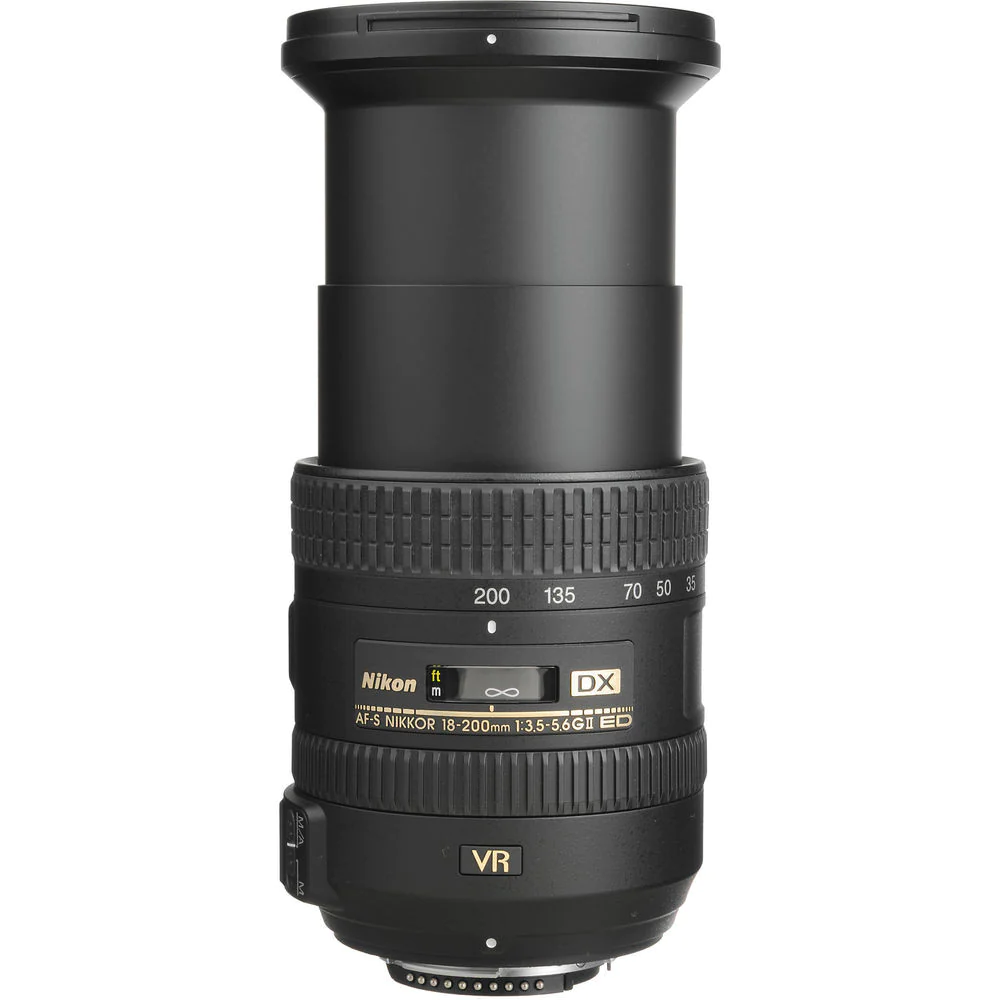 Nikon 18-200mm f/3.5-5.6G ED AF-S DX VR II Lens