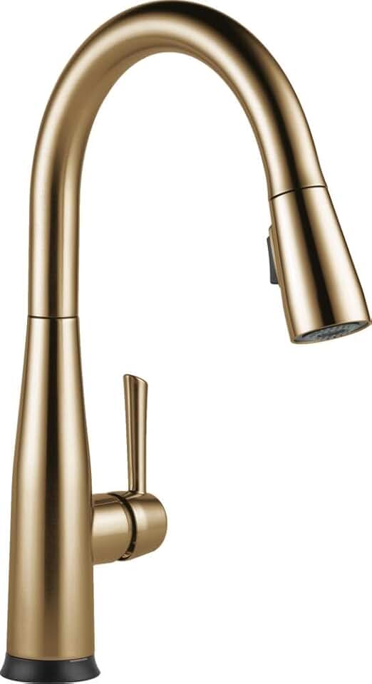 DELTA FAUCET Essa Kitchen Faucet with Pull Down Sprayer, Kitchen Sink Faucet Gold, Magnetic Docking Spray Head, Delta Kitchen Faucet Pull Down, Champagne Bronze 9113-CZ-DST
