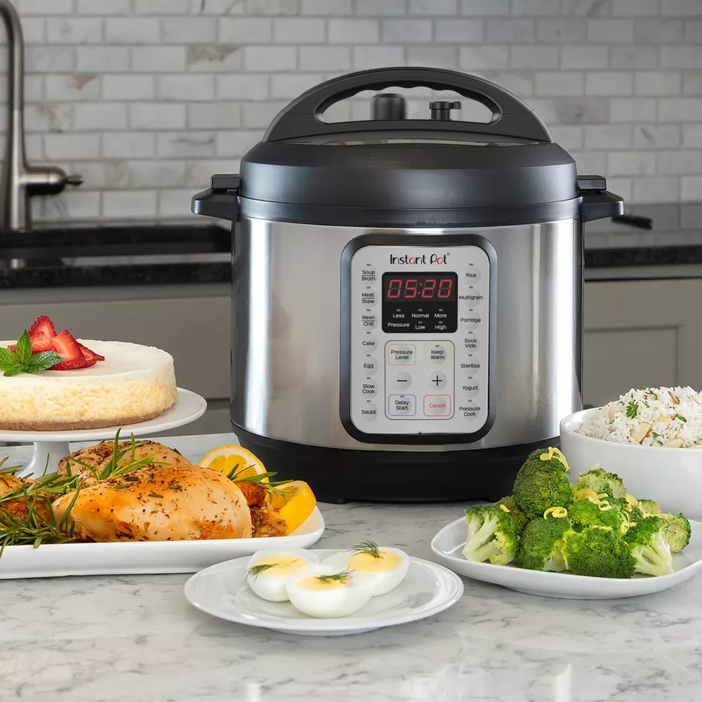 Instant Pot 6qt 9-in-1 Pressure Cooker Bundle
