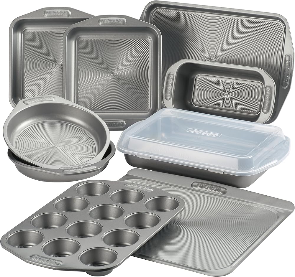 Circulon Total Nonstick Bakeware Set with Nonstick Bread Pan, Cookie Sheet, Baking Pan, Baking Sheet, Cake Pan and Muffin/Cupcake Pan - 10 Piece, Gray