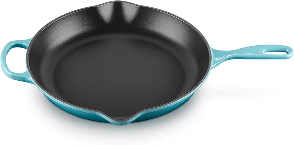 Le Creuset Enameled Cast Iron Signature Iron Handle Skillet, 11.75