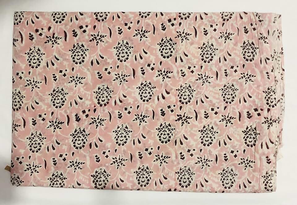 Aashita Creations 100% Cotton by The Yard Fabric I Dressmaking Rug Making Craft Sewing Materiel DIY Floral Print Fabric_1207