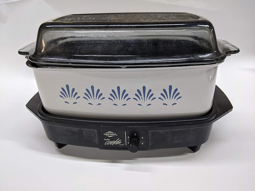 Vintage West Bend 4 Qt Slow Cooker Shell Design