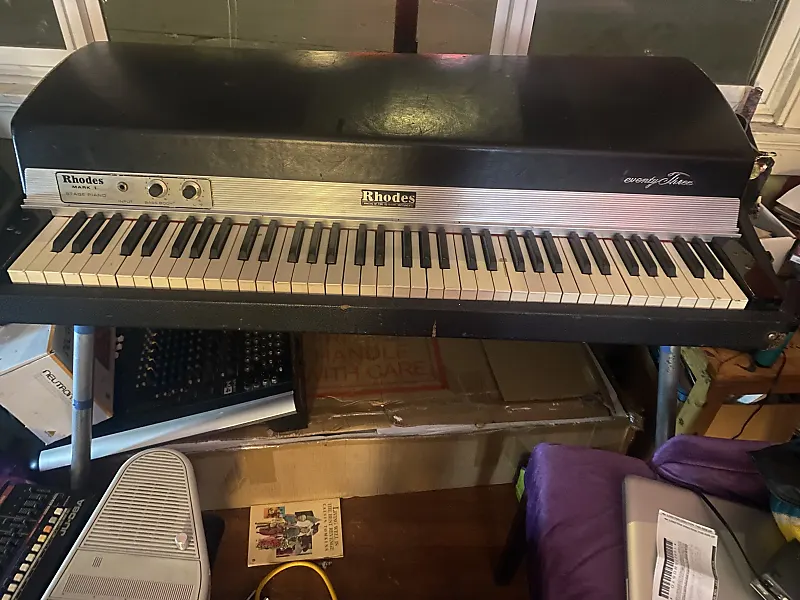 Fender Rhodes Mark I Stage 73-Key Electric Piano 1969 - 1974 - Black Rounded Top