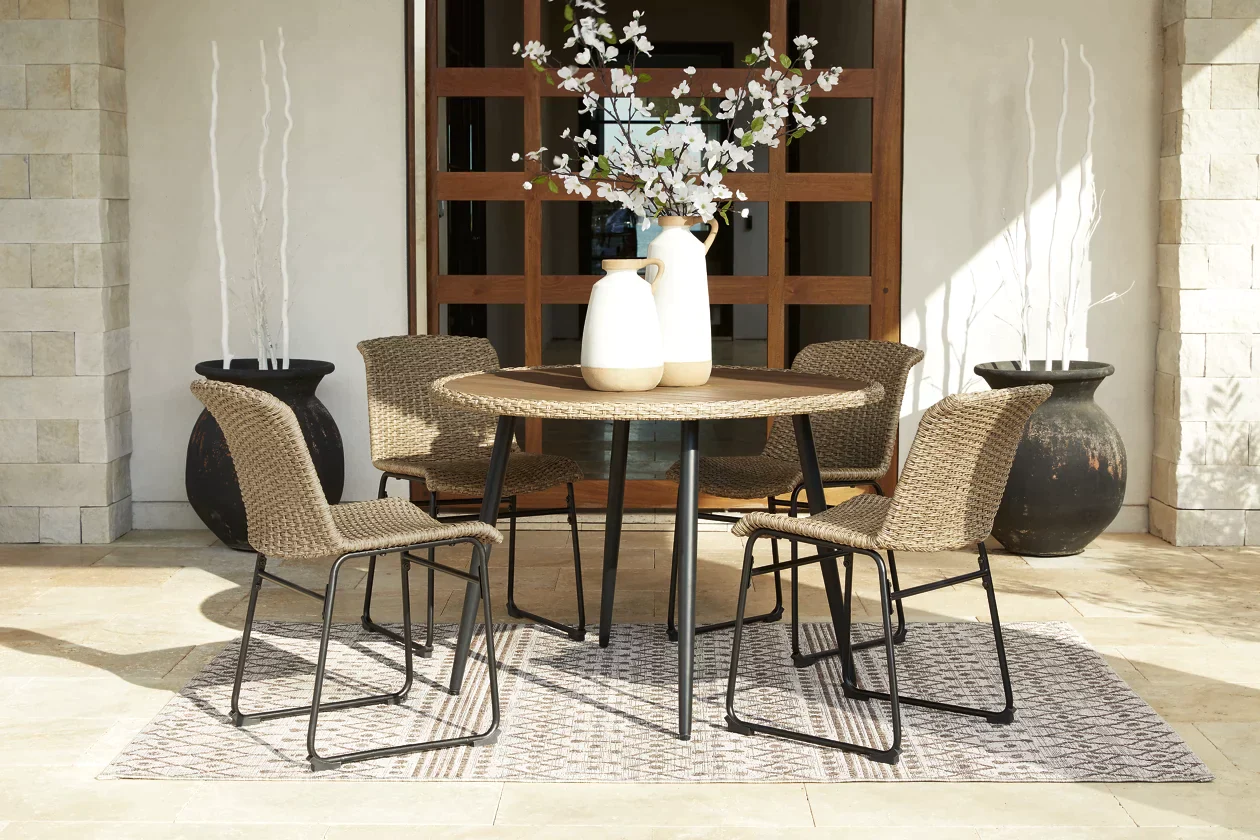 Amaris Outdoor 5 Pc Dining Set