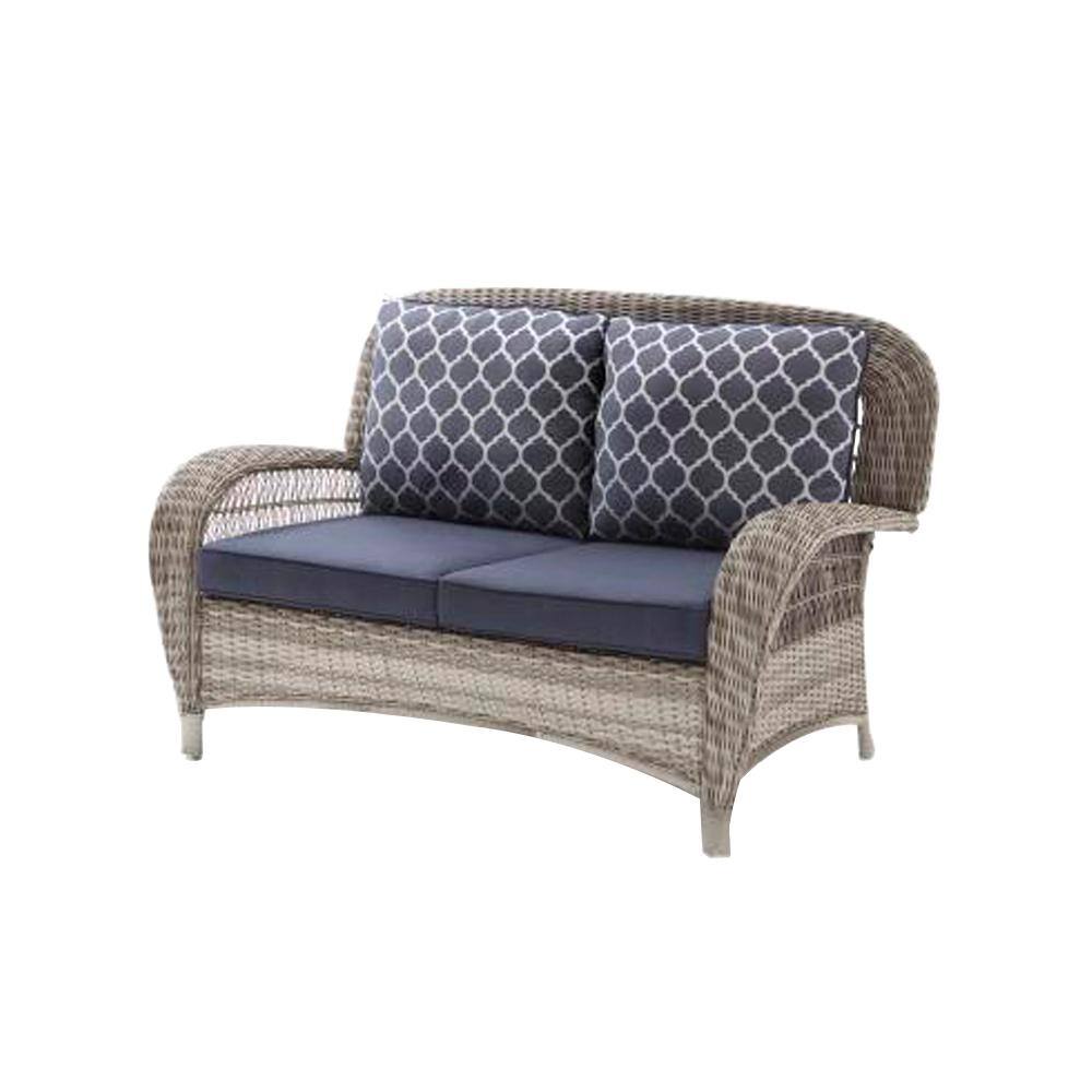 Hampton Bay Beacon Park Gray Wicker Outdoor Patio Loveseat with Standard Midnight Trellis Navy Blue Cushions