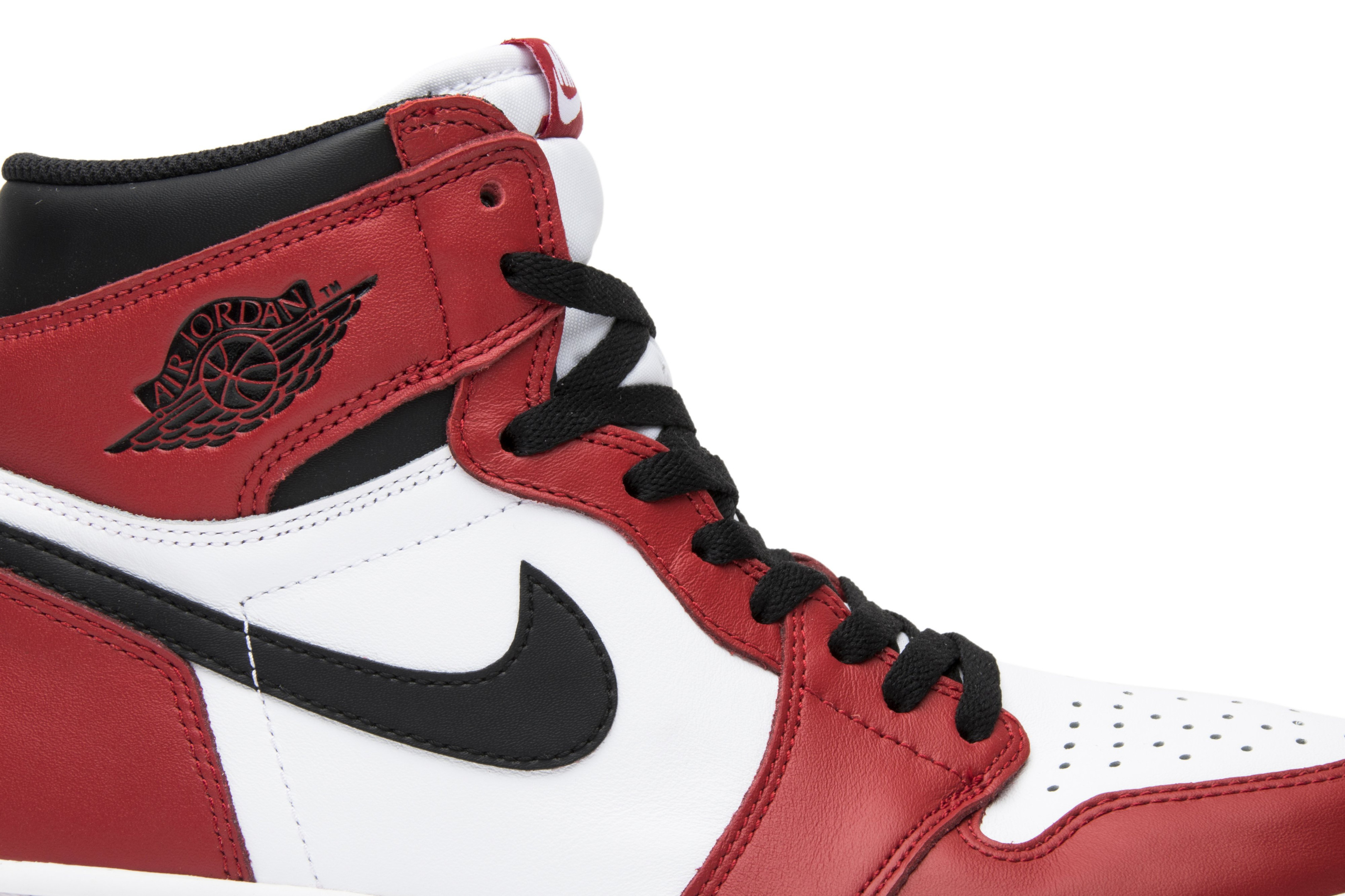 Air Jordan 1 Retro High OG 'Chicago' 2015 555088-101