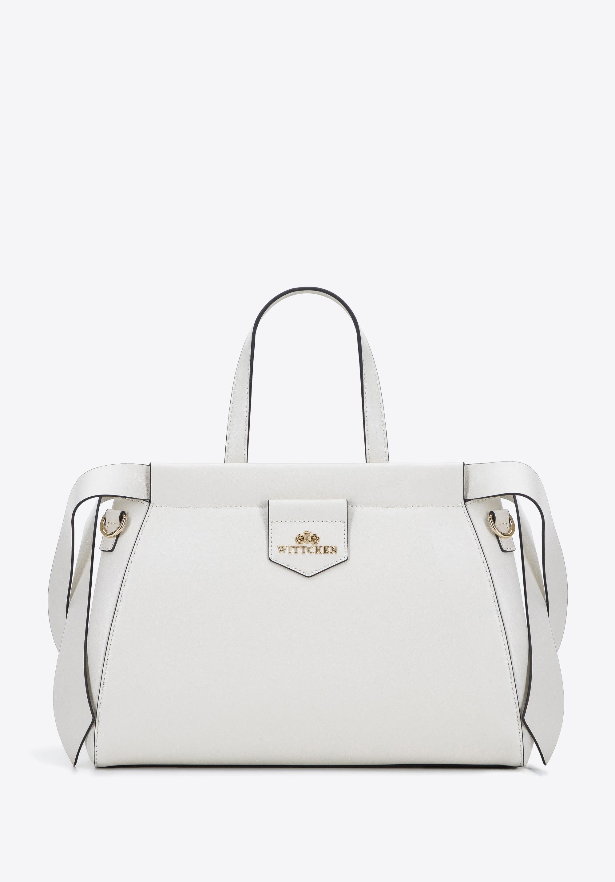 Torebka kuferek skórzana z ozdobnymi paskami