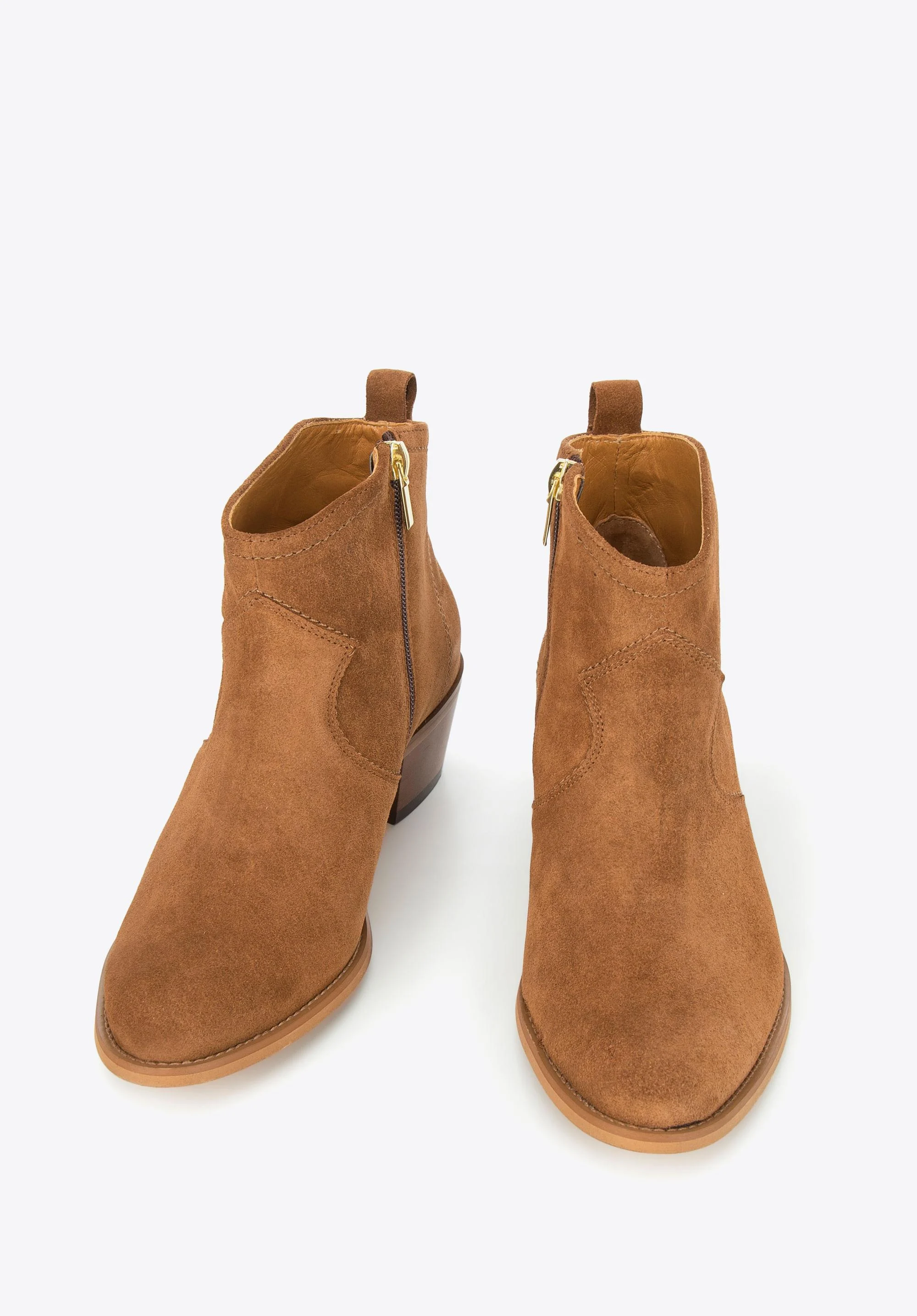 Kowbojki ze skóry krótkie