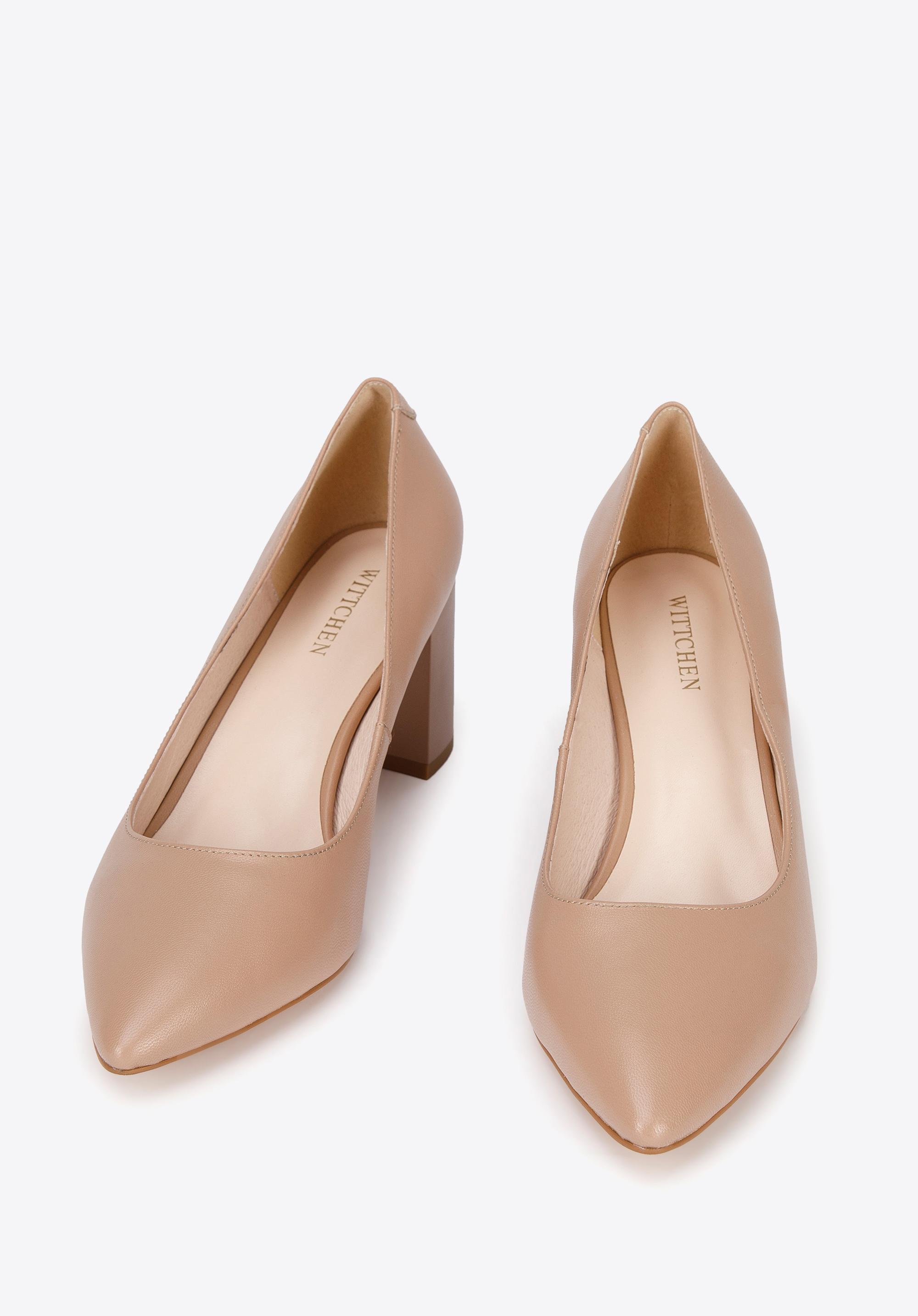 Czółenka skórzane klasyczne na klocku