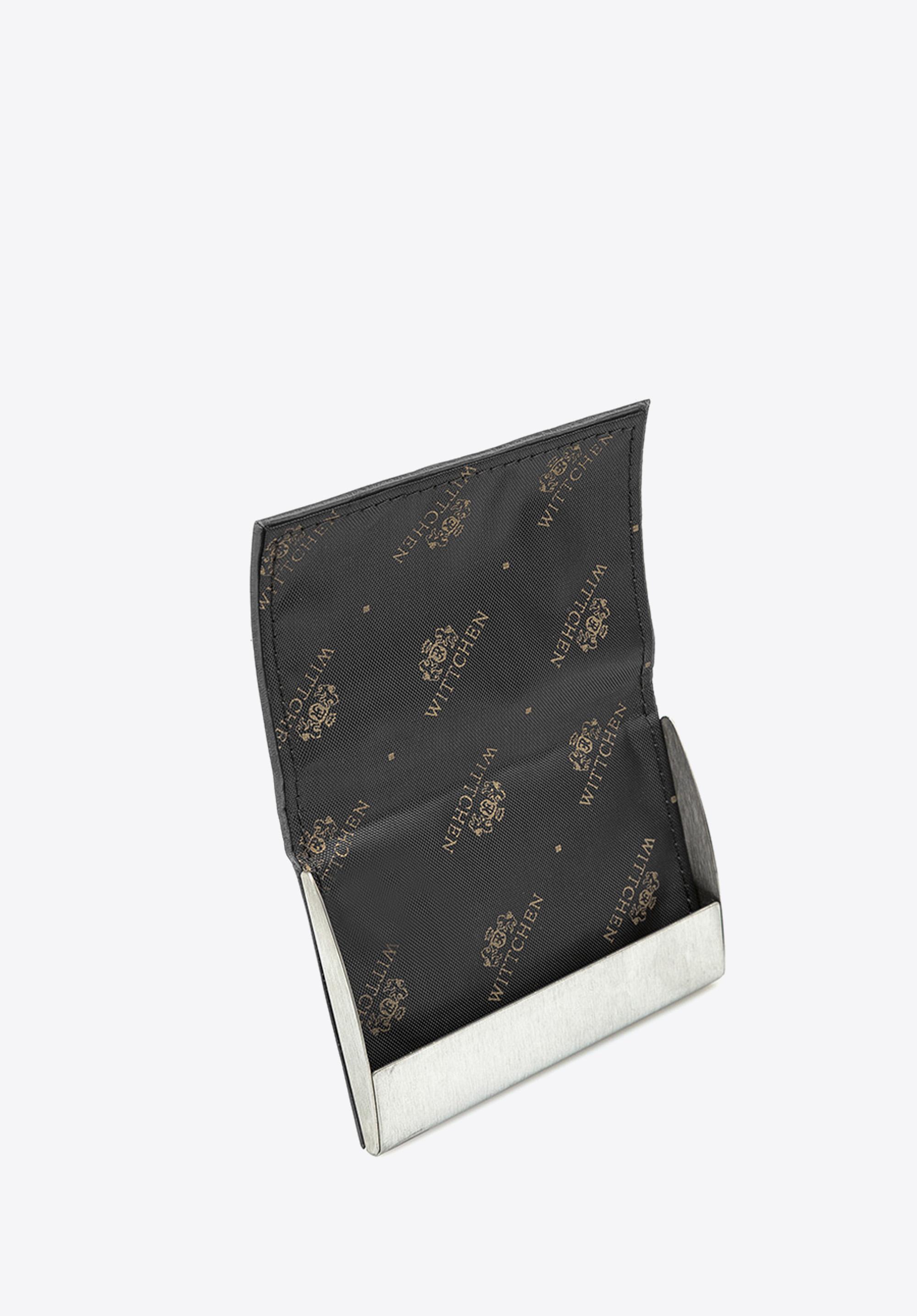 Etui na wizytówki skórzane z magnetycznym zapięciem