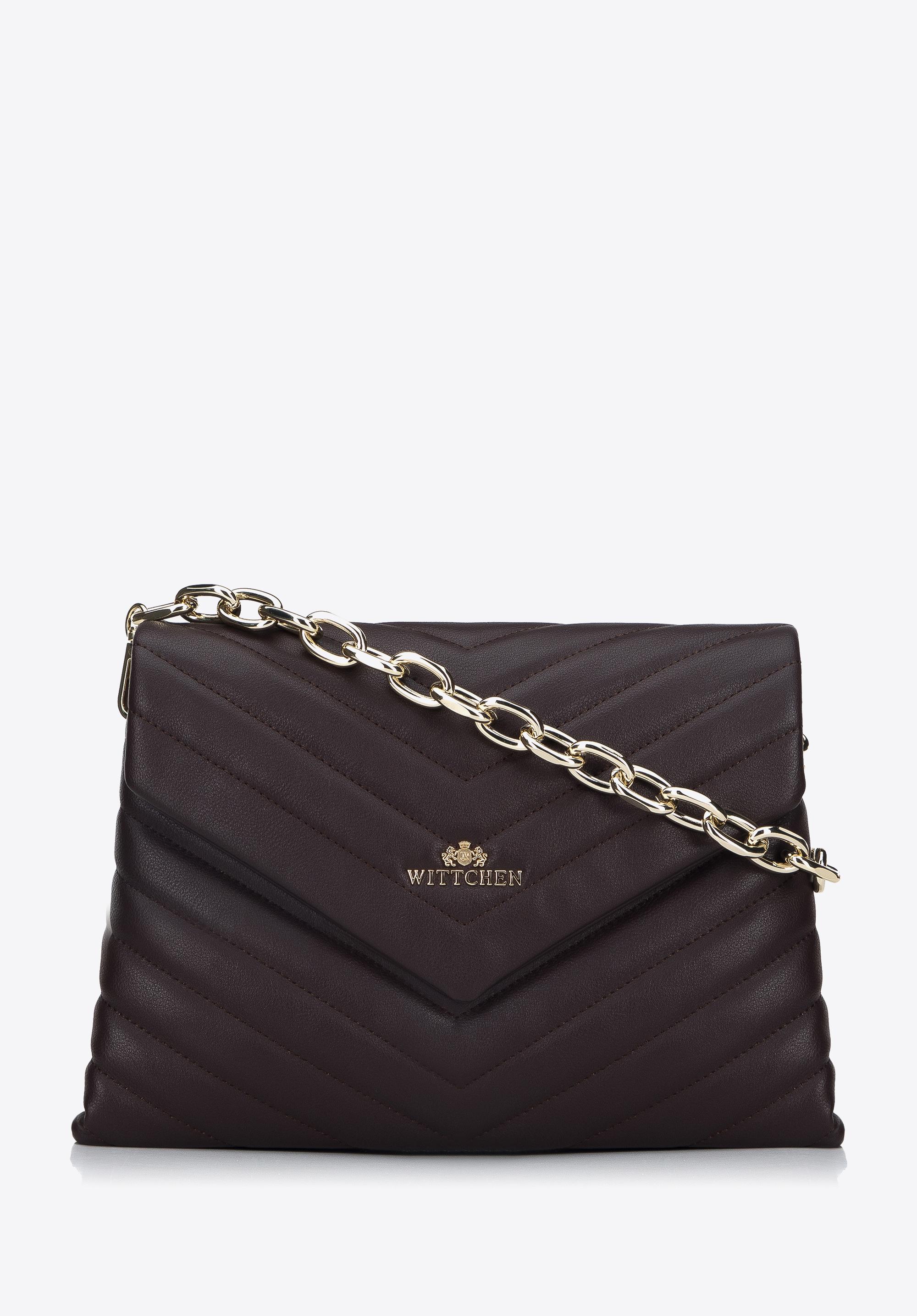 Damska torebka z pikowanej skóry na łańcuchu trapezowa