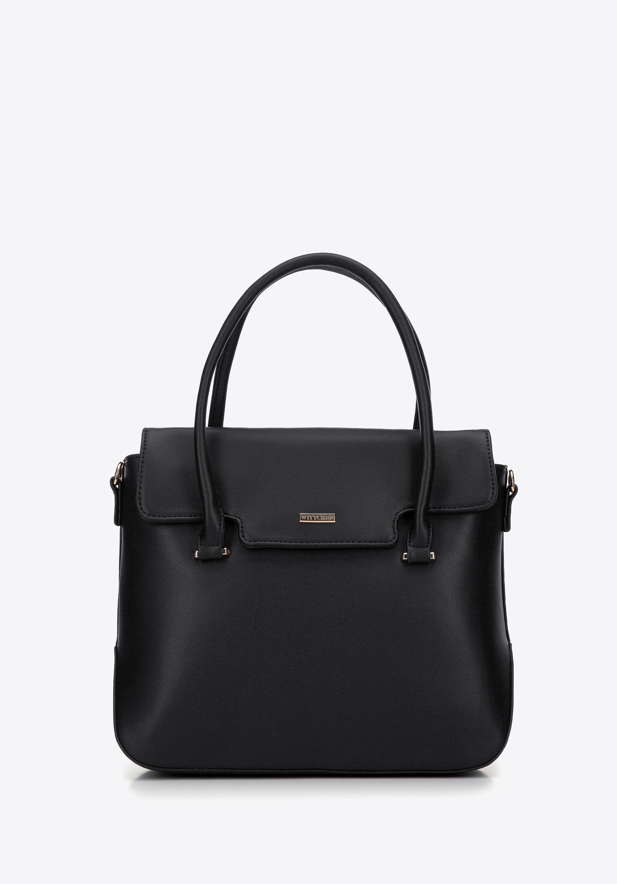 Torebka kuferek z ekoskóry z wyciętą klapą