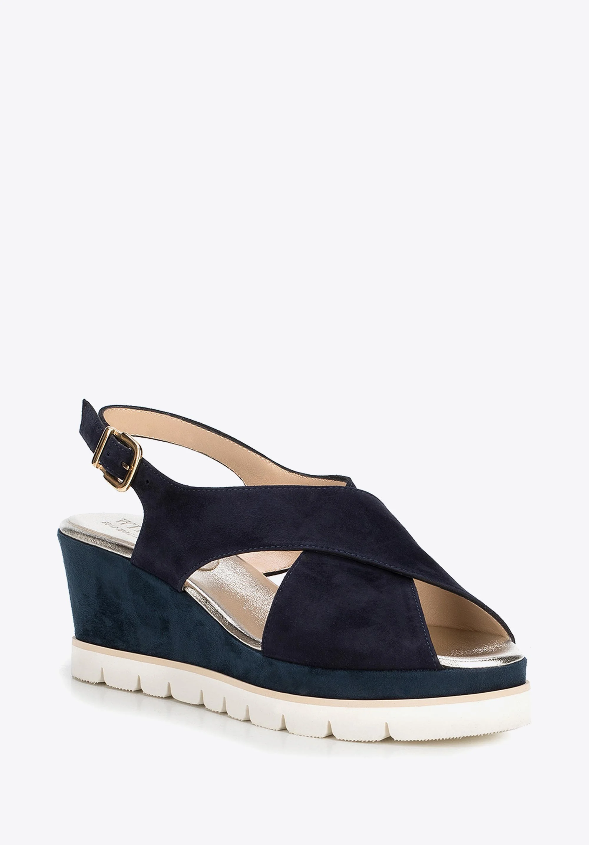 Damskie sandały zamszowe na jasnej podeszwie