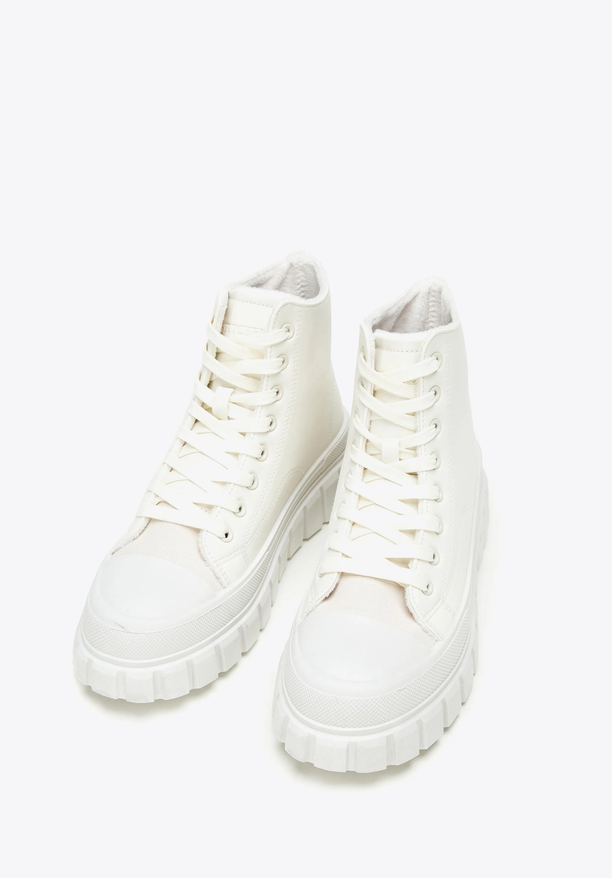 Damskie sneakersy na platformie klasyczne