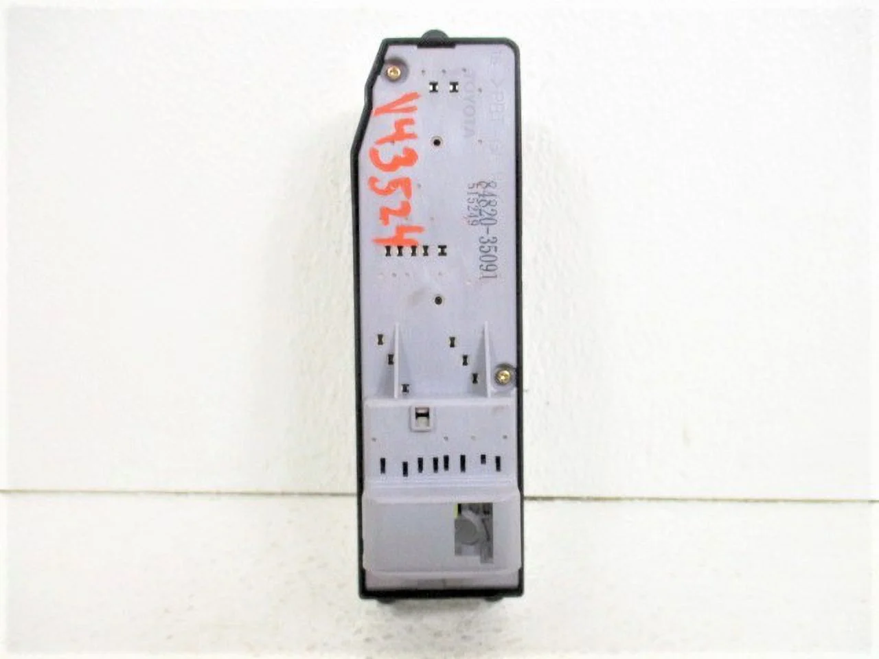 Pre-Owned 2003-2005 Toyota 4Runner Driver Master LH Auto Window Lock Door Switch OEM LKQ (Good)