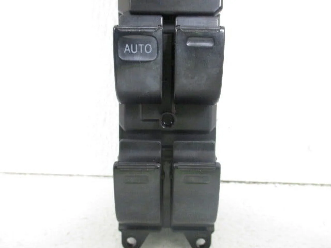 Pre-Owned 2004-2010 Toyota Sienna Driver Master Window Door Switch OEM LKQ (Good)