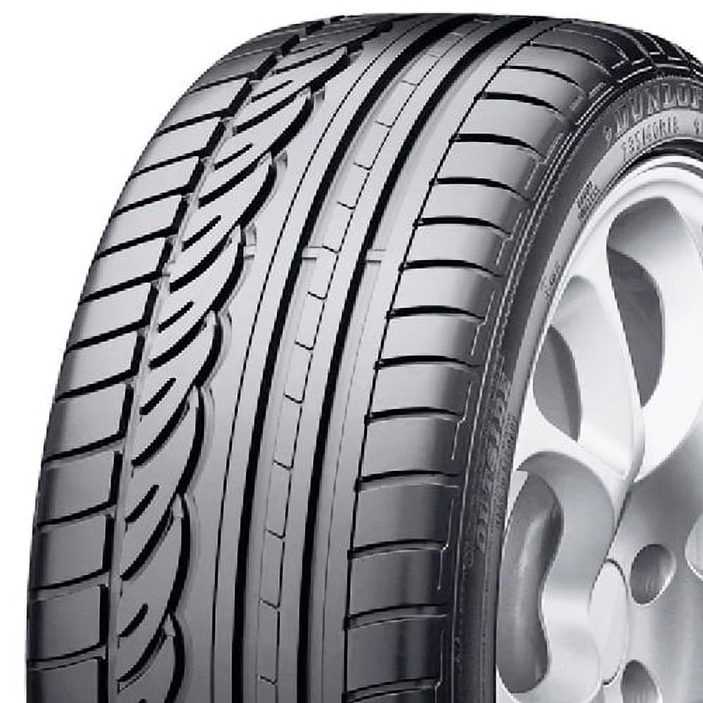 Dunlop SP Sport 01 225/50R17 94 Y Tire Fits: 2012-15 Chevrolet Cruze LT, 2012-18 Ford Focus Electric