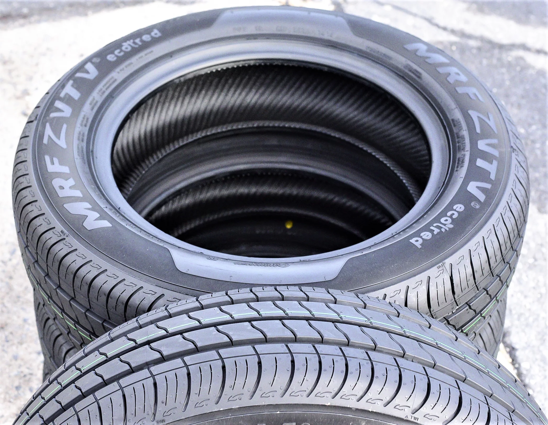 MRF ZVTV A1 185/65R15 88T A/S All Season Tire Fits: 2004-08 Toyota Prius Base, 2003-08 Toyota Corolla CE