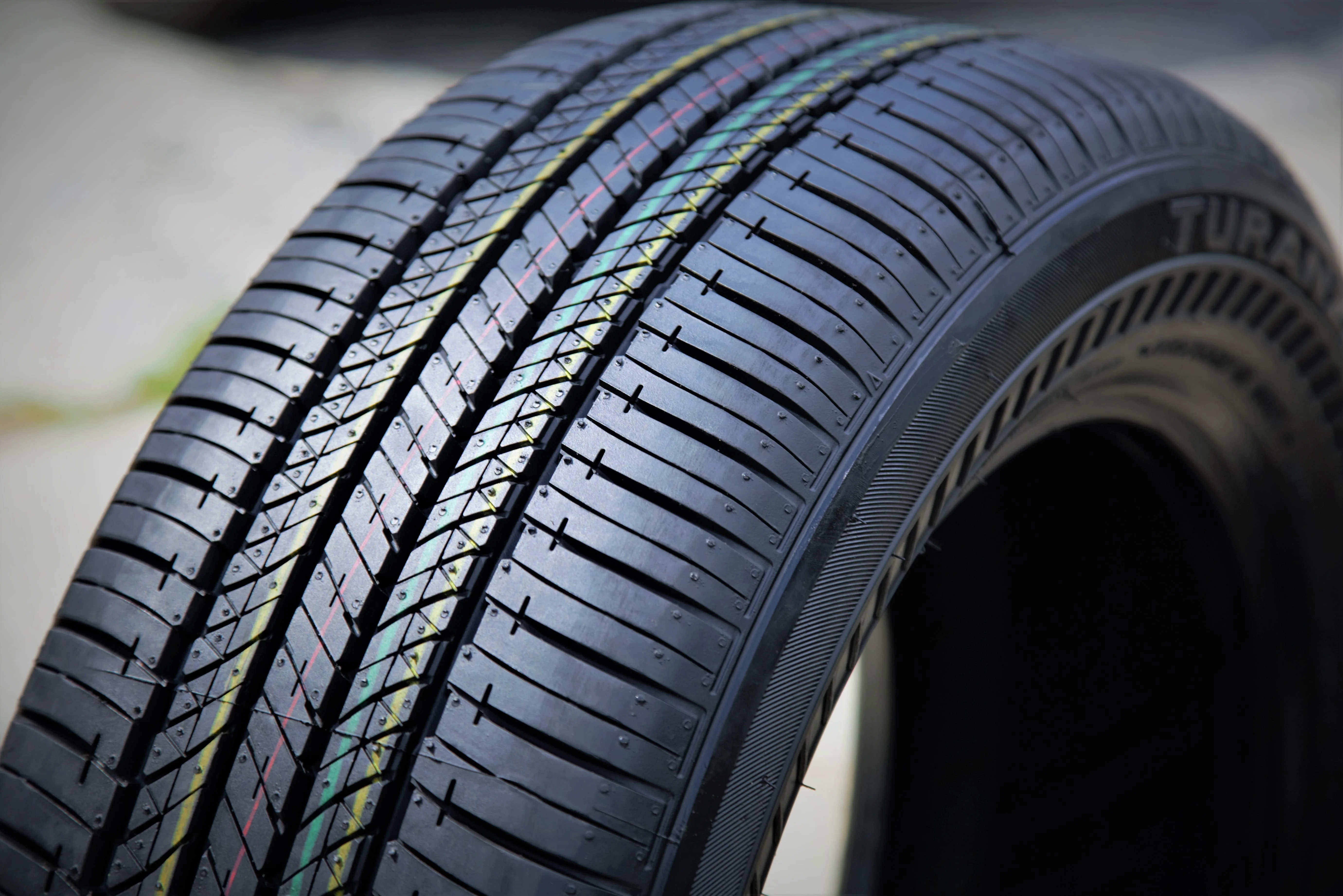 Bridgestone Turanza EL400-02 RFT 205/50R17 89H AS All Season A/S Tire