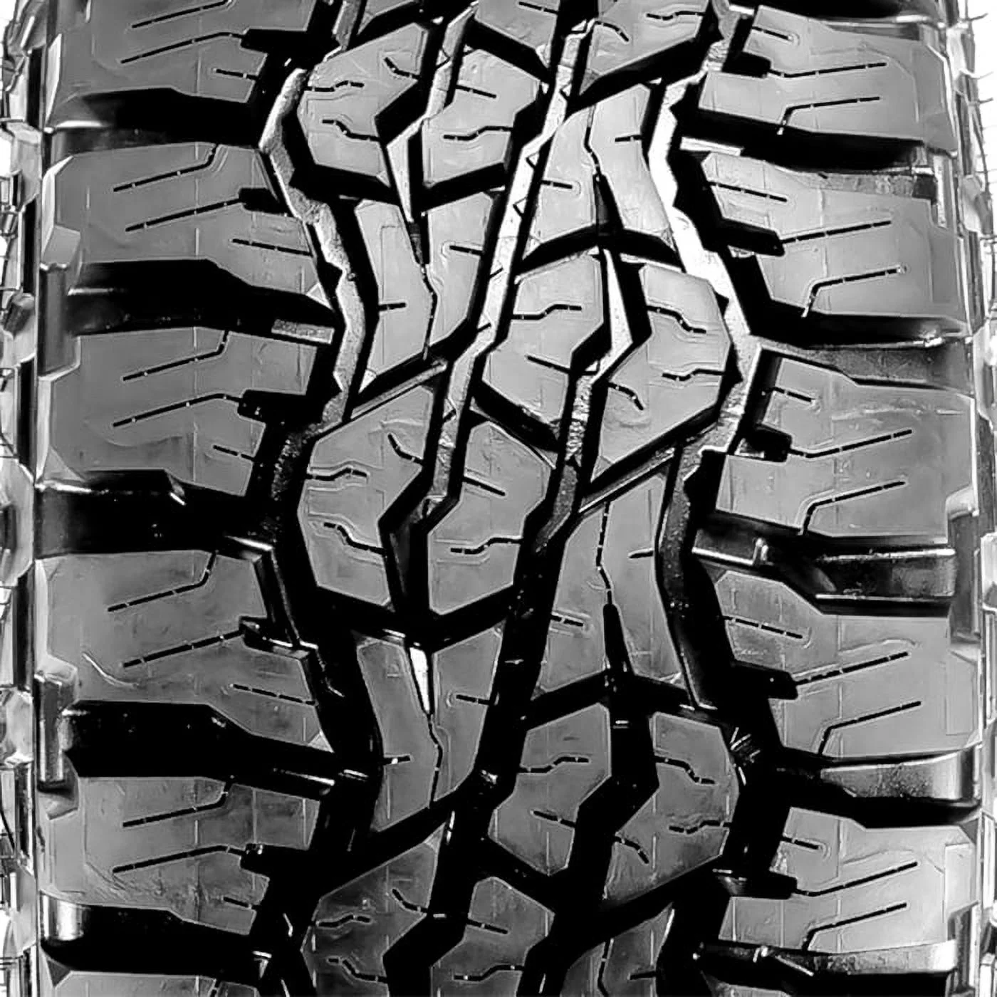 Goodyear Wrangler UltraTerrain AT 275/60R20 115S A/T All Terrain Tire