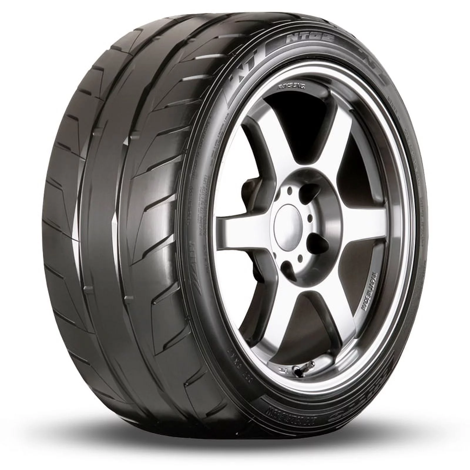 1 Nitto NT05 255/40ZR17 98W XL Maximum Performance 200AAA Summer Tires 207130 / 255/40/17 / 2554017