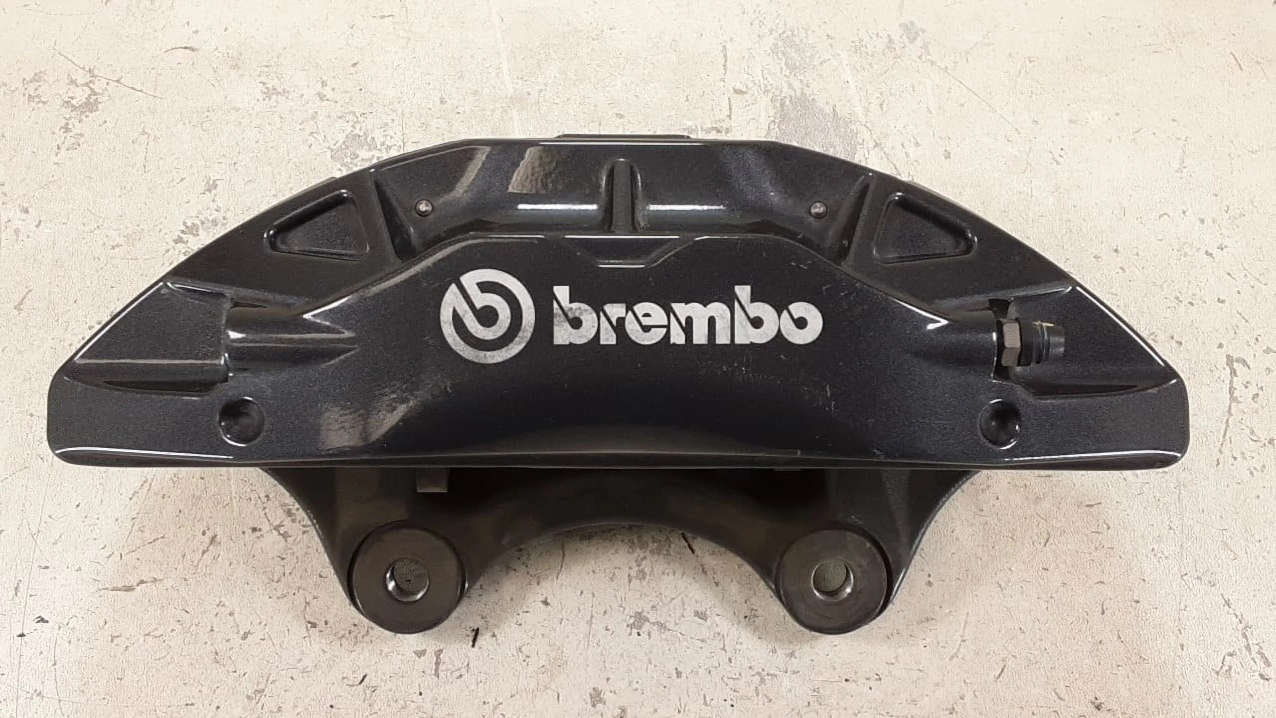 Pre-Owned 2014-2017 Buick Regal Driver LH Front Brembo Brake Caliper OEM LKQ (Good)