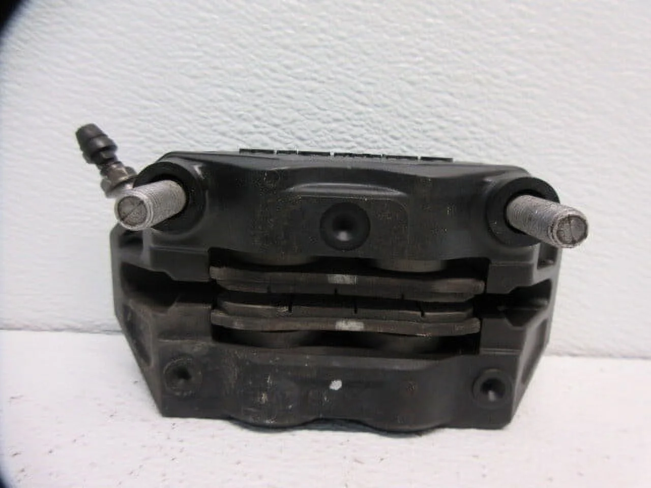 Pre-Owned 2014 BMW R1200GS Adventure LH Front Brembo Brake Caliper 12K Miles OEM LKQ (Good)