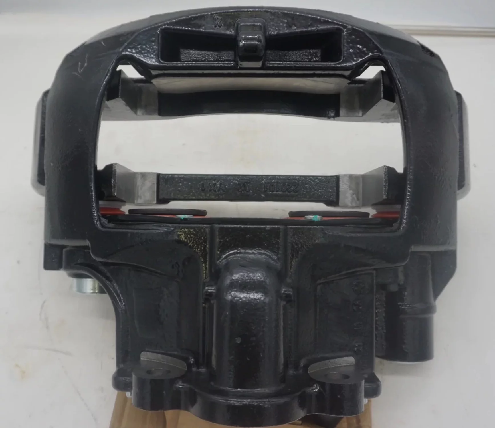ADB22X Air Disk Brake Caliper Left Hand Side (LH) with Carrier Replaces 802985/802984