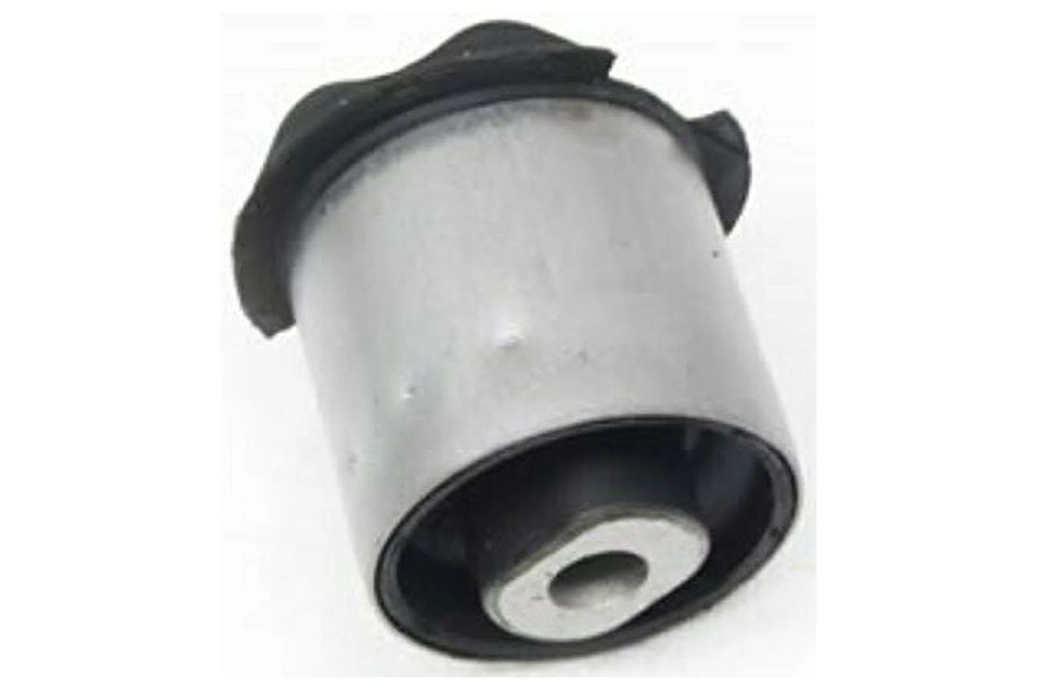 Land Rover LR3 / LR4 Bushing Control Arm Lower Rear Front Arm LR025159 Lemforder