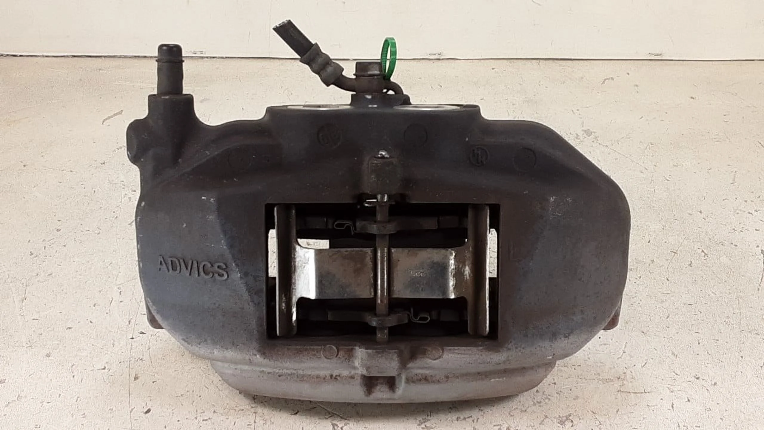 Pre-Owned 2006-2019 Lexus IS350 Driver LH Front Brake Caliper OEM LKQ (Good)