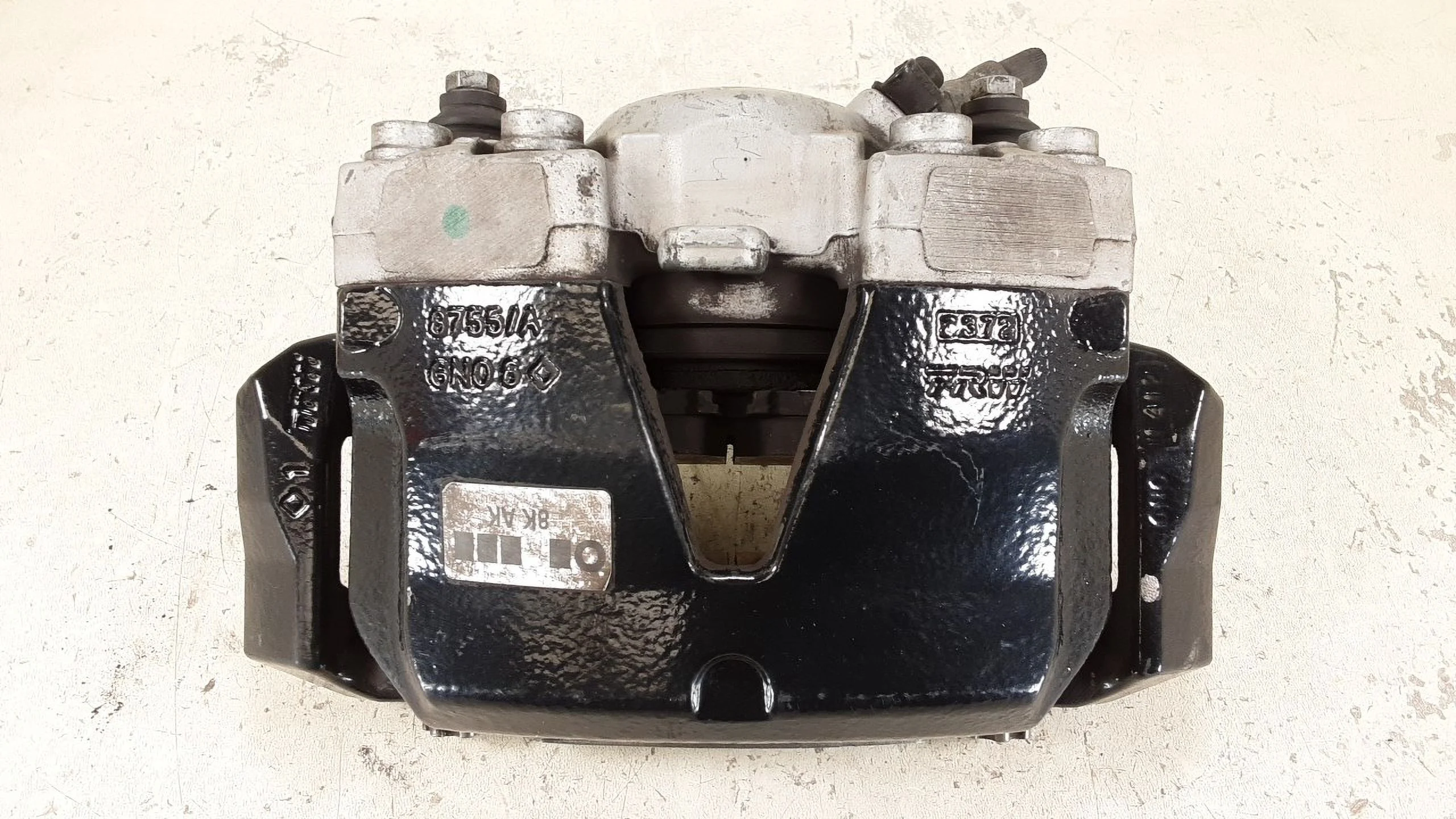 Pre-Owned 2012-2016 Audi S4 Passenger RH Front Brembo Brake Caliper Black OEM LKQ (Good)