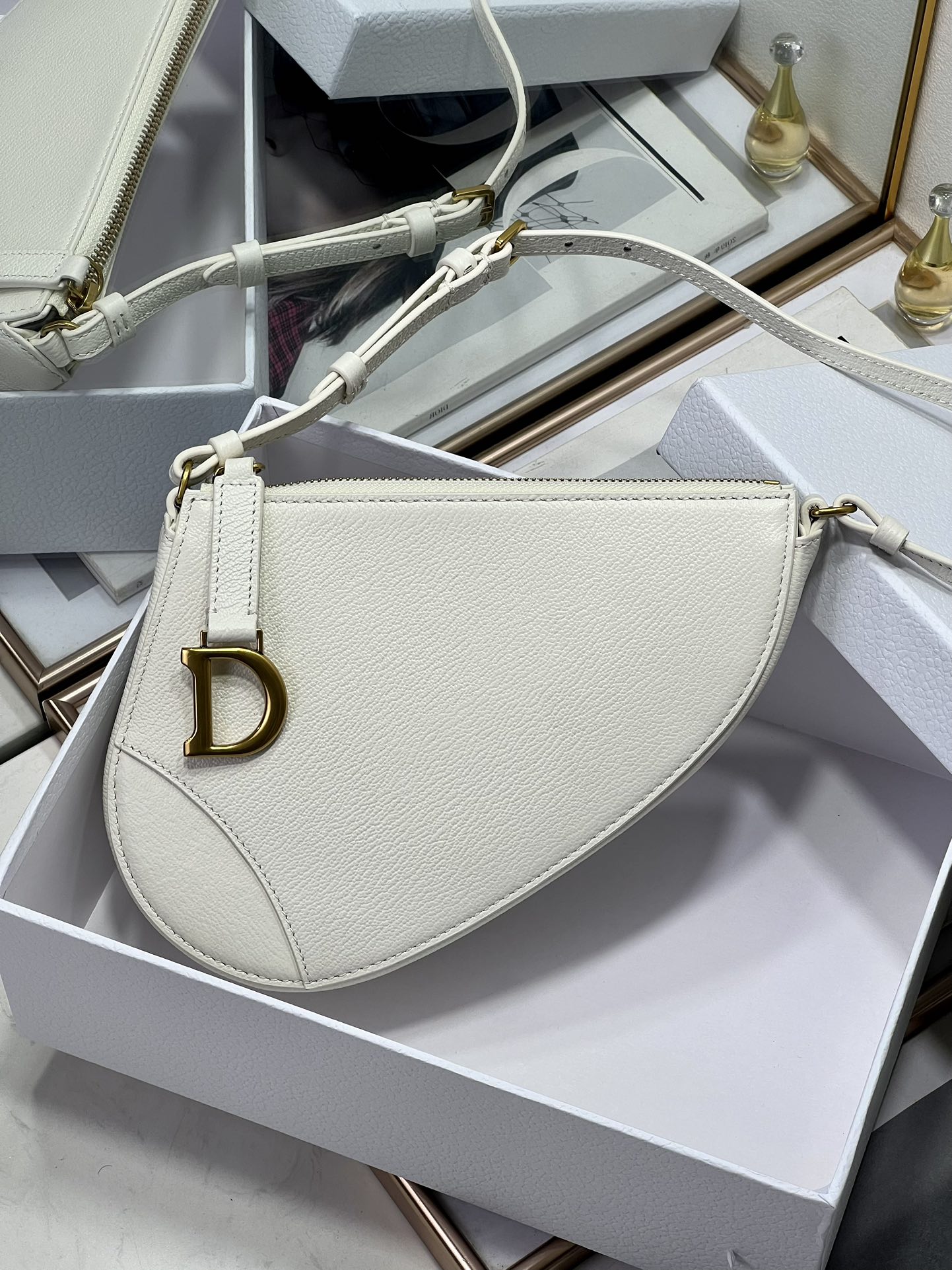 Dior Saddle 24 (8) 20x15x4cm