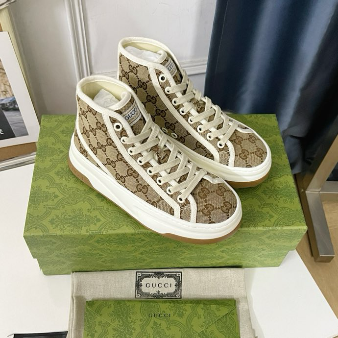 GUCCI  Women's GG high top sneaker Brown
