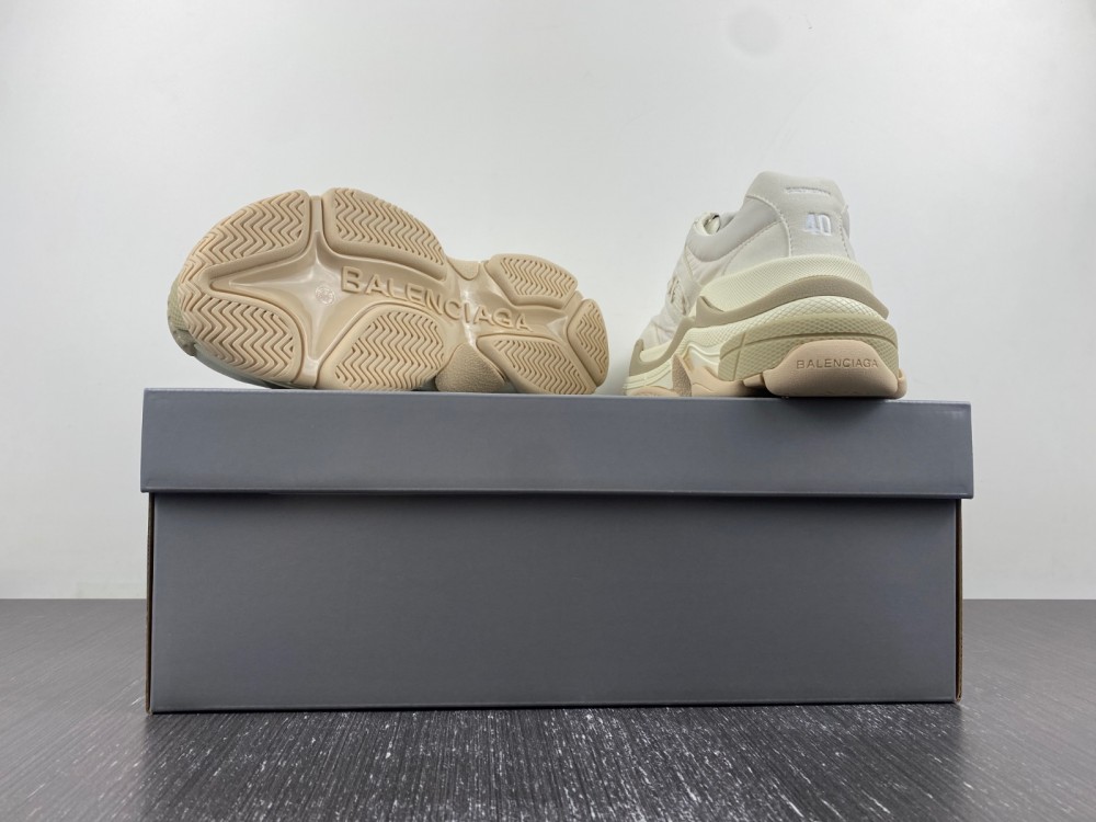 BALENCIAGA TRIPLE S 710156 W3CU2 9798