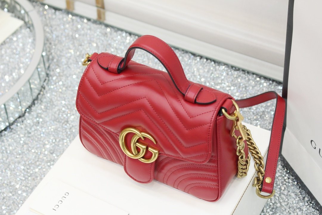 GUCCI Marmont 547260 21*15*8cm
