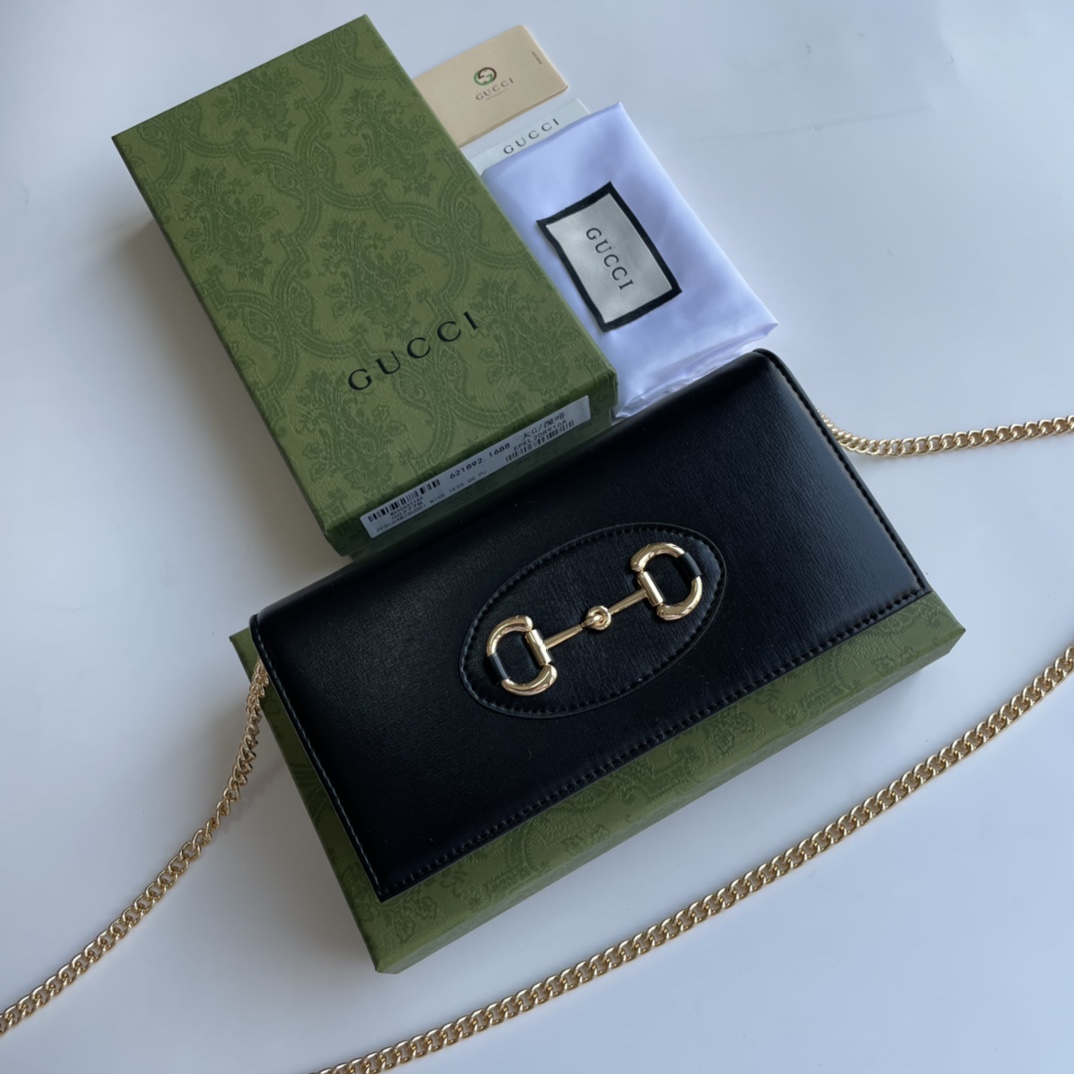 GUCCI 621892 19x10x4cm