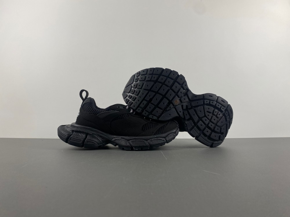 Balenciaga 3XL 759693 W3XLH 0211