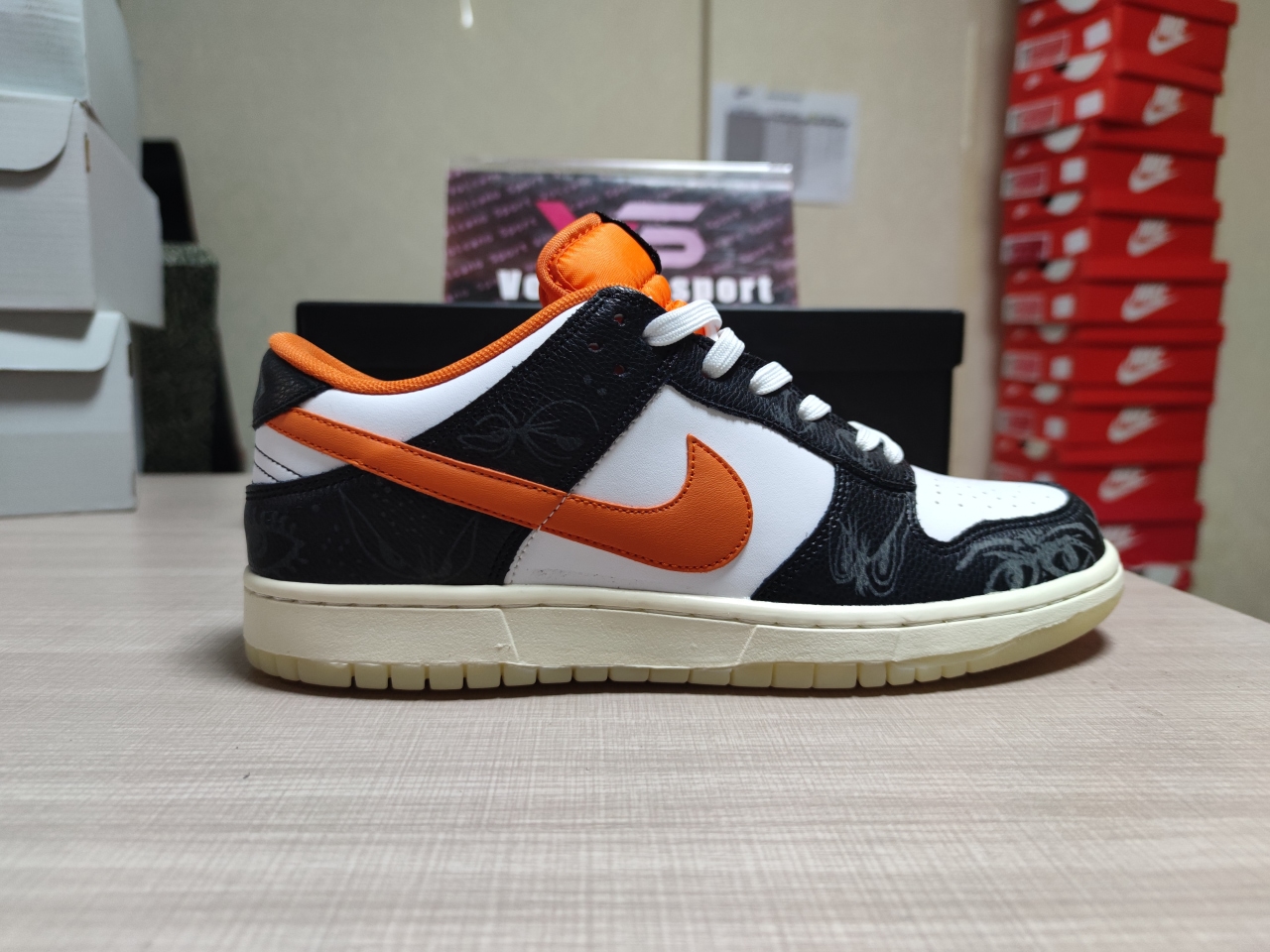 Dunk Low PRM Halloween DD3357-100