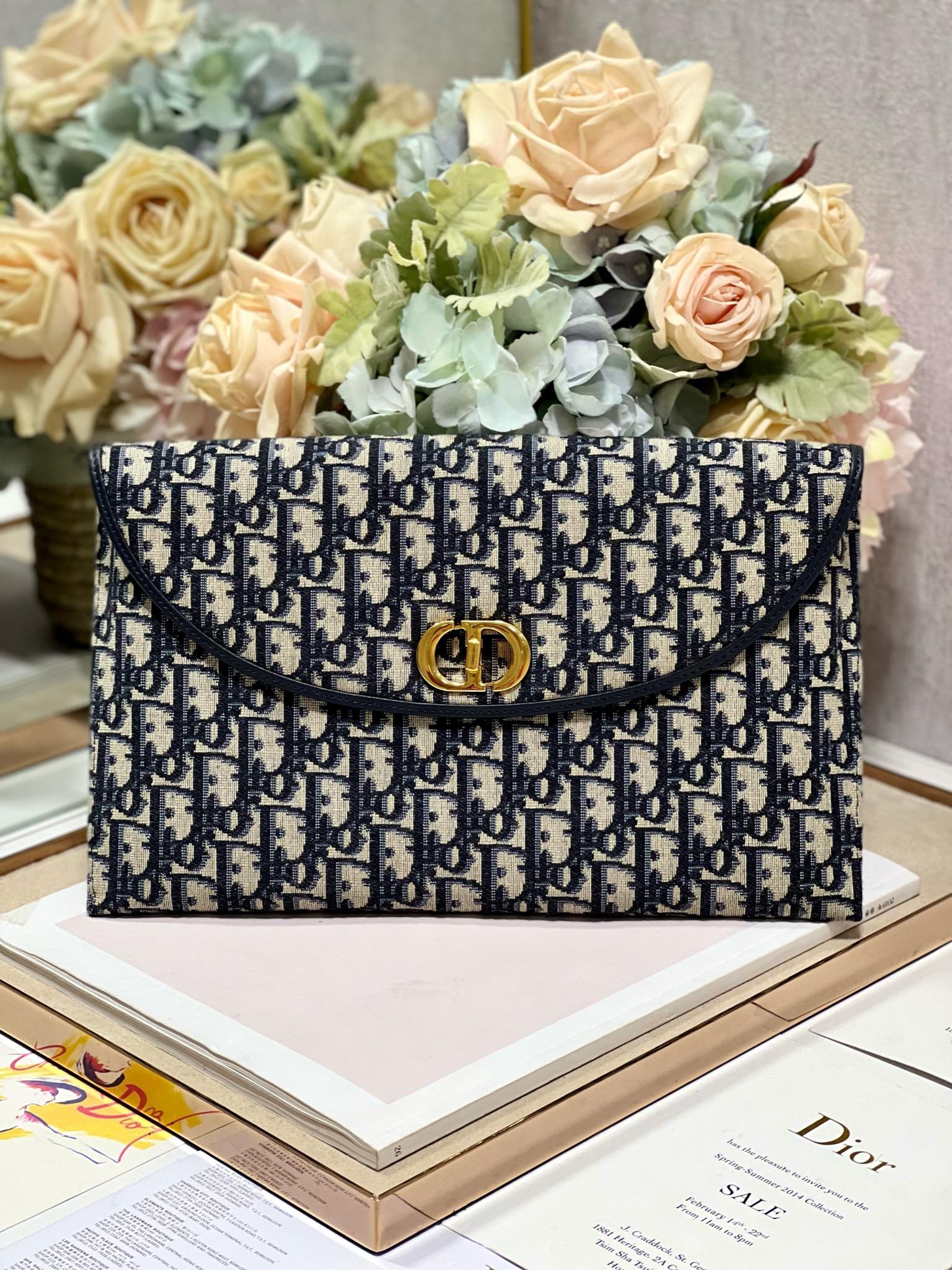 Dior 30 MONTAIGNE AVENUE 2191 (2) 30×18×2cm