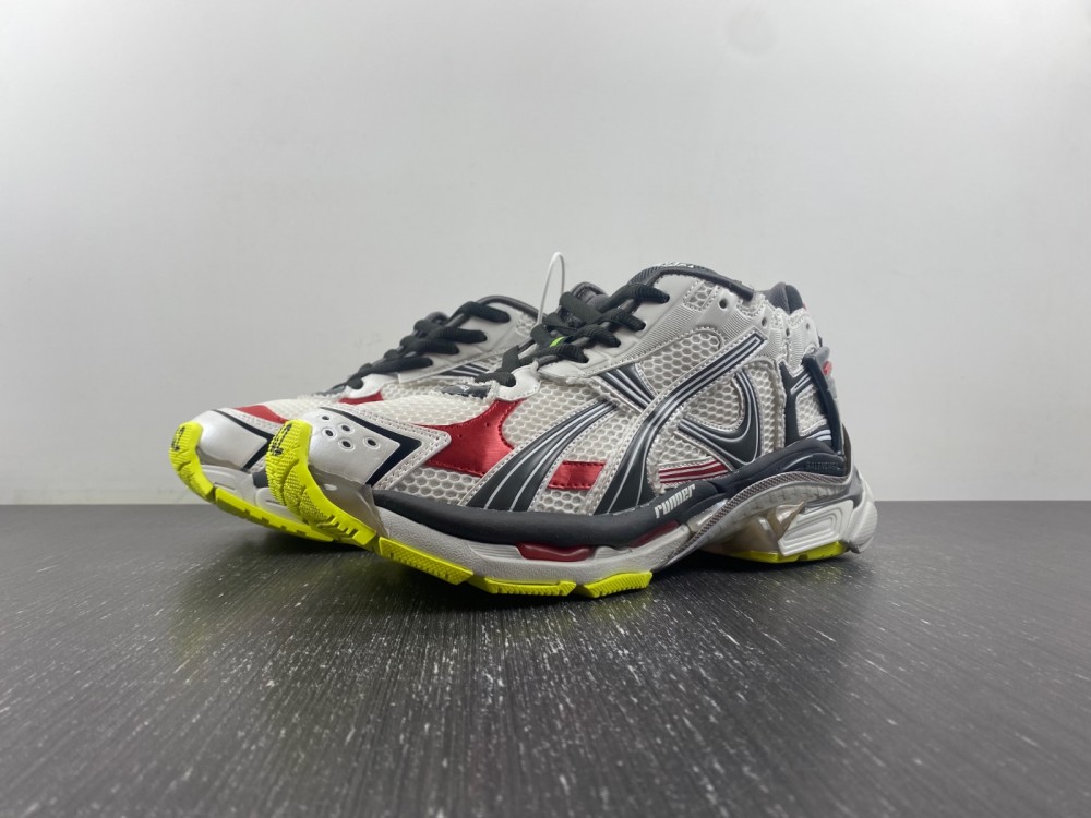 BALENCIAGA -Runner 772774 W3RNY 0509