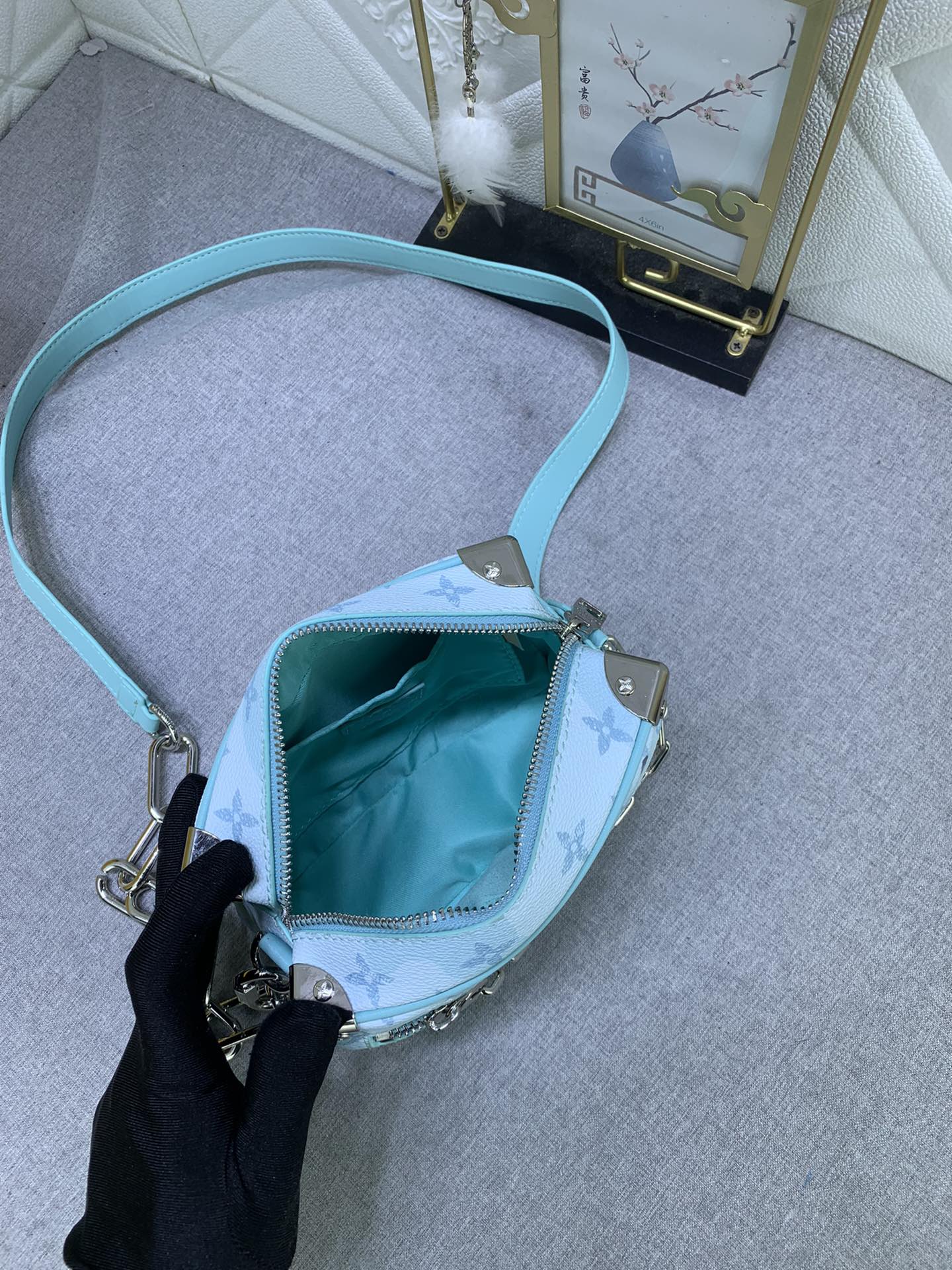 Louis Vuitton Mini Soft Trunk M22588 (2) 18.5 x 13.0 x 8.0cm