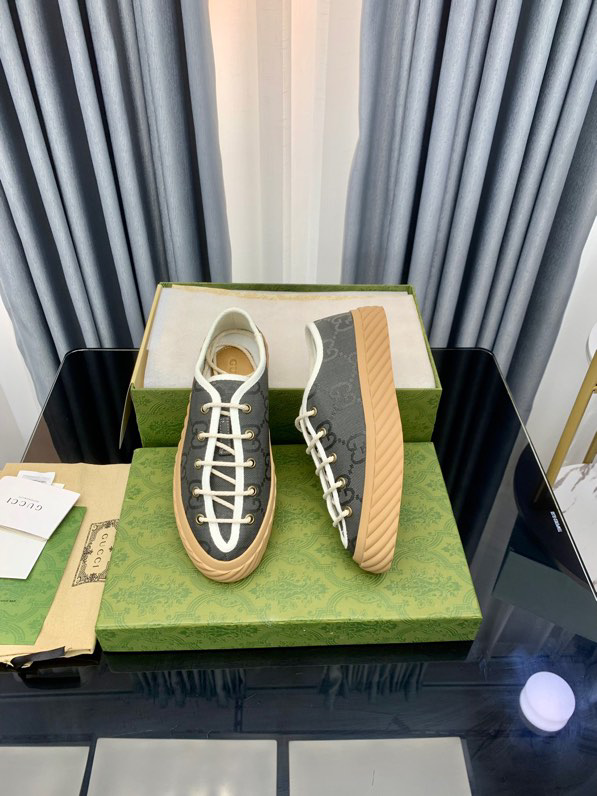 Gucci GG monogram low-top sneakers Gray